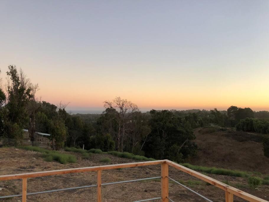 30 Pct Off!! Limited Time! Malibu Charming Getaway With King Bed, Near Beach エクステリア 写真